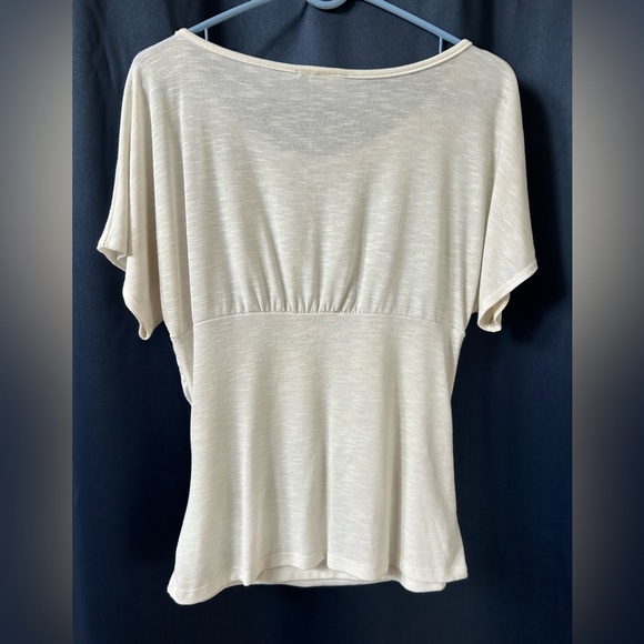 Off white top. Work attire. - Picture 2 of 2